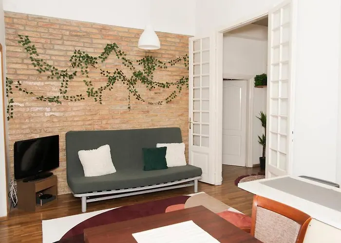 아파트 Nest Synagogue *