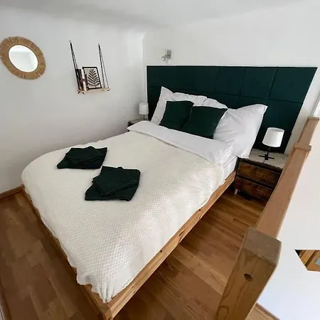 Nest Synagogue Budapest