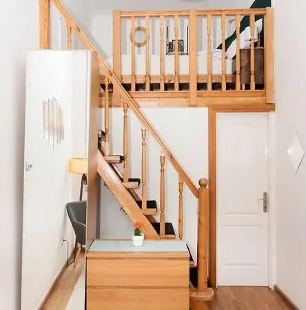 Apartment Nest Synagogue Budapest